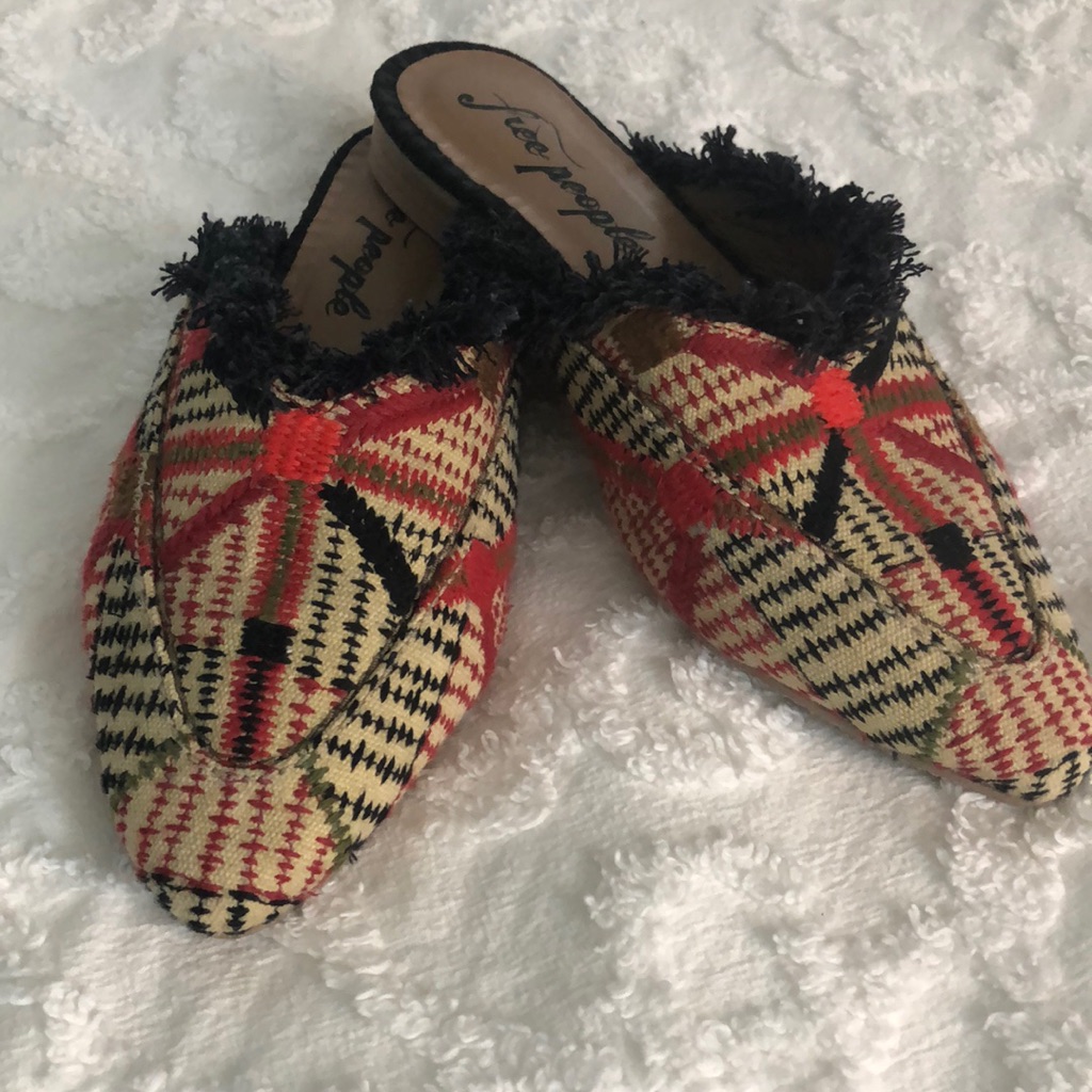 Free People Mule 38 Embroidered Fabric Shag Trim